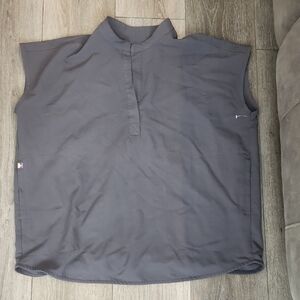 Figs Women's Charcoal Sleeveless Blouse